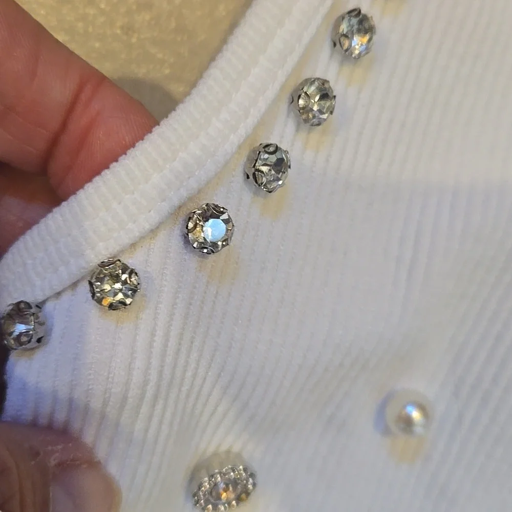 Inner Circle Trendy White Ribbed Bling Accent Tank Top - Picture 5 of 9